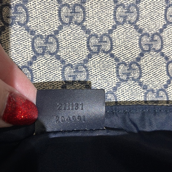 SOLD GUCCI GG Supreme Diaper Bag - Picture 9 of 13